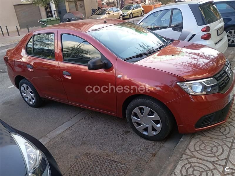 Granate Usado 2017 Dacia Logan Ambiance Berlina | 9000 € (Precio justo) - Imagen 1/4