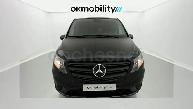 Usado Mercedes Vito 136 CV (100 kW) 2022 Negro Van