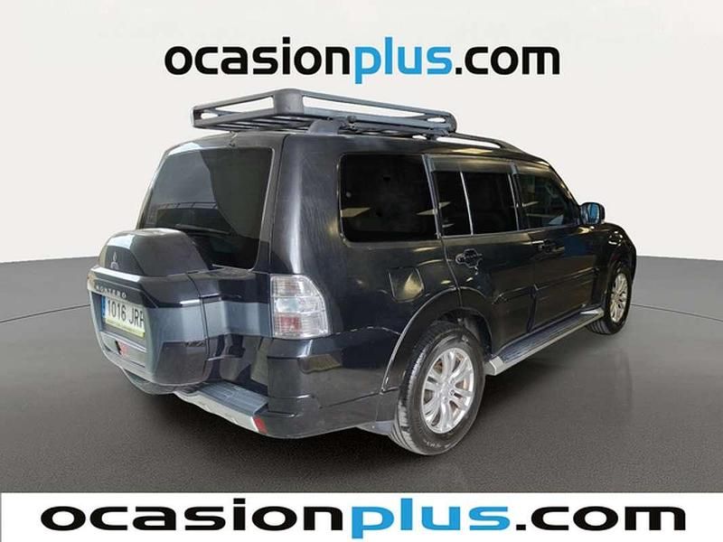Usado Mitsubishi Montero 190 CV (139 kW) 2016 Negro SUV