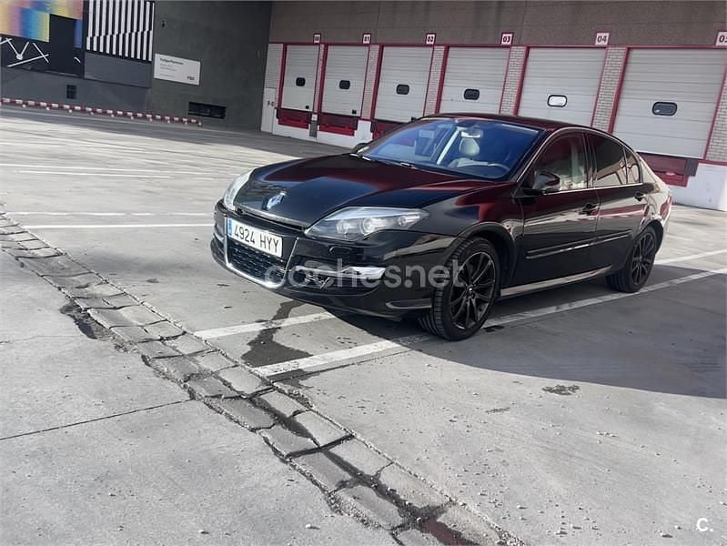 Usado Renault Laguna III GT 150 CV (110 kW) 2014 Negro Berlina