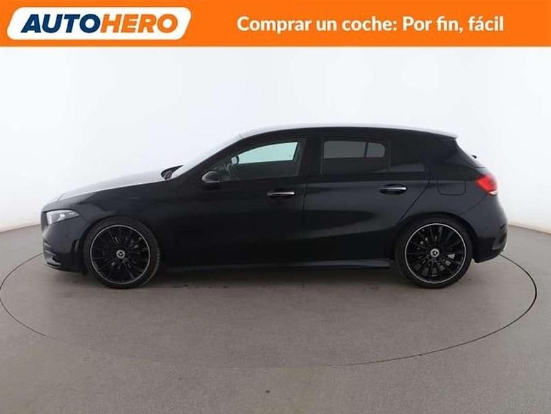 Usado Mercedes A200 AMG line 151 CV (111 kW) 2019 Negro Berlina