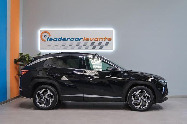 Usado Hyundai Tucson Style 232 CV (170 kW) 2023 Negro SUV