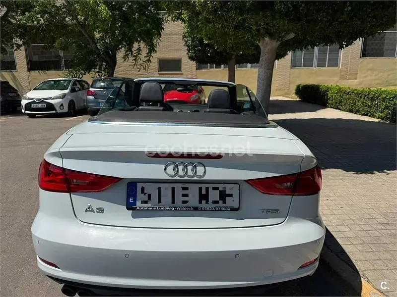 Usado Audi A3 Cabriolet Ambition 125 CV (91 kW) 2016 Blanco Descapotable