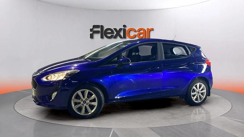 Usado Ford Fiesta Active 86 CV (63 kW) 2018 Azul Utilitario