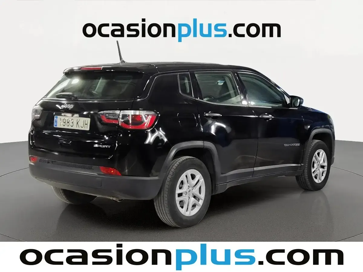 Usado Jeep Compass Sport 140 CV (102 kW) 2018 Negro SUV