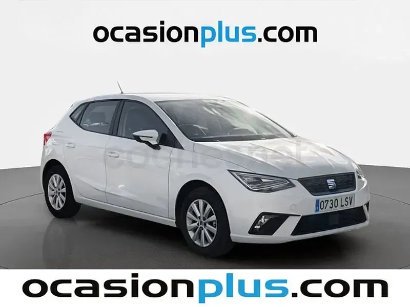 Usado Seat Ibiza Style Plus 90 CV (66 kW) 2021 Blanco Utilitario