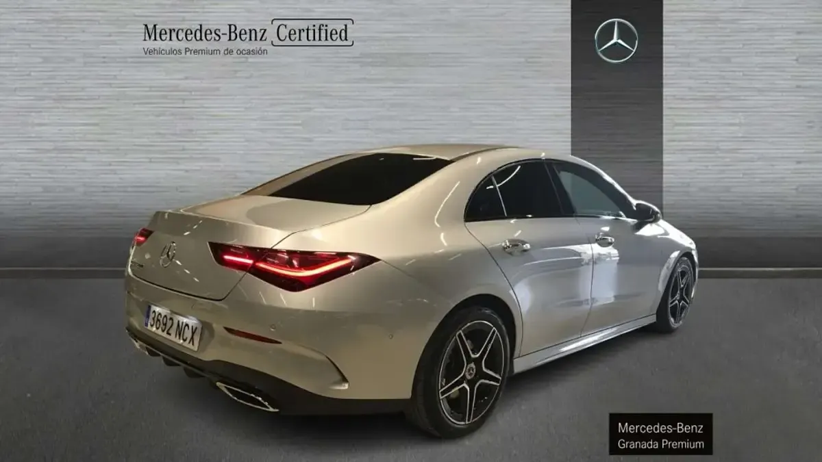 Usado Mercedes CLA200 163 CV (119 kW) 2025 Coupe