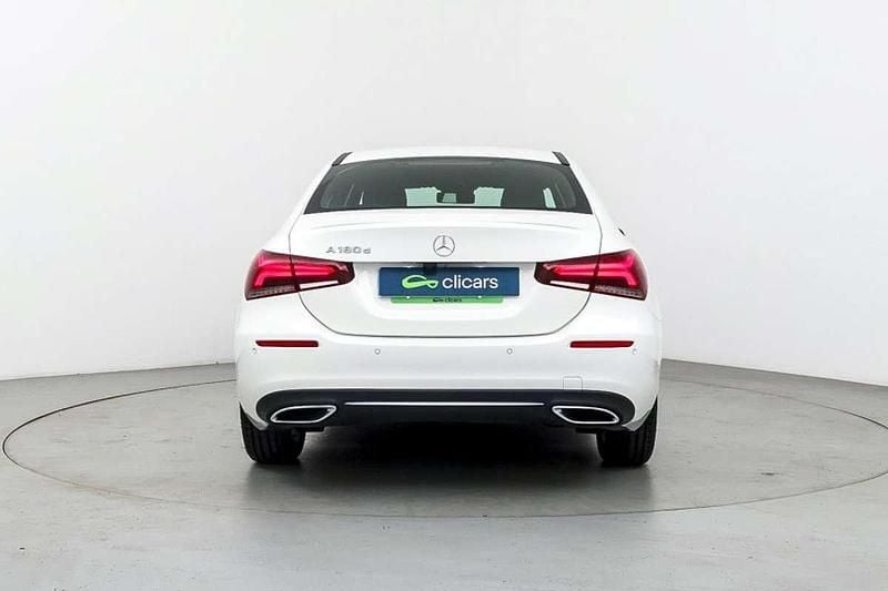 Usado Mercedes A180 116 CV (85 kW) 2020 Blanco Berlina