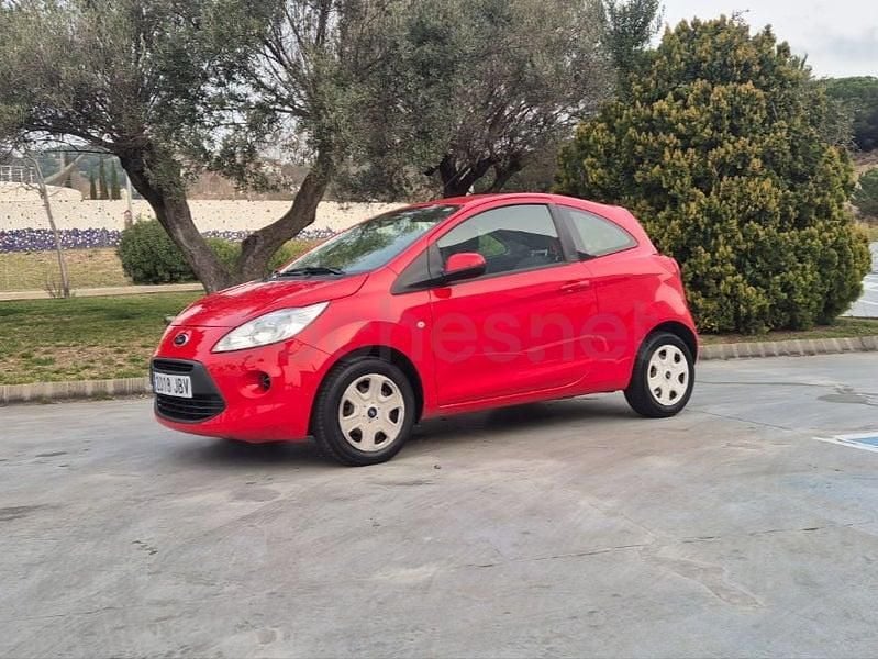 Usado Ford Ka 69 CV (50 kW) 2015 Rojo Berlina