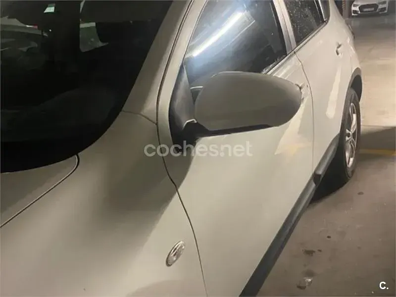 Usado Nissan Qashqai Acenta 115 CV (84 kW) 2011 Blanco SUV
