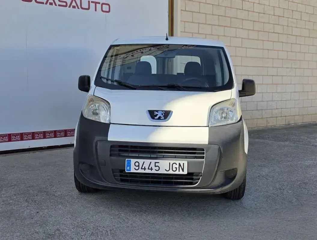 Usado Peugeot TePee Active 75 CV (55 kW) 2015 Blanco Van