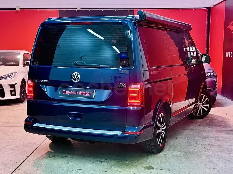 Usado VW California Beach 150 CV (110 kW) 2017 Azul Van