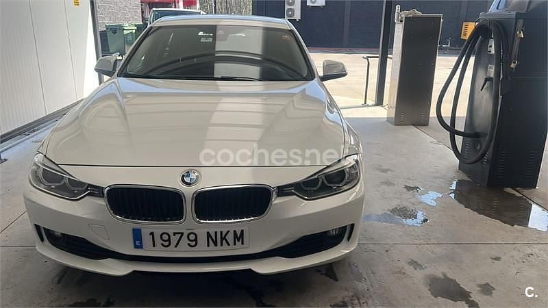 Usado BMW 320 184 CV (135 kW) 2015 Blanco Familiar