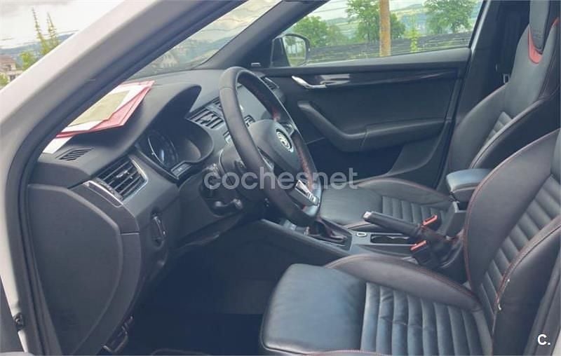 Usado Skoda Octavia RS 220 CV (161 kW) 2015 Blanco Utilitario