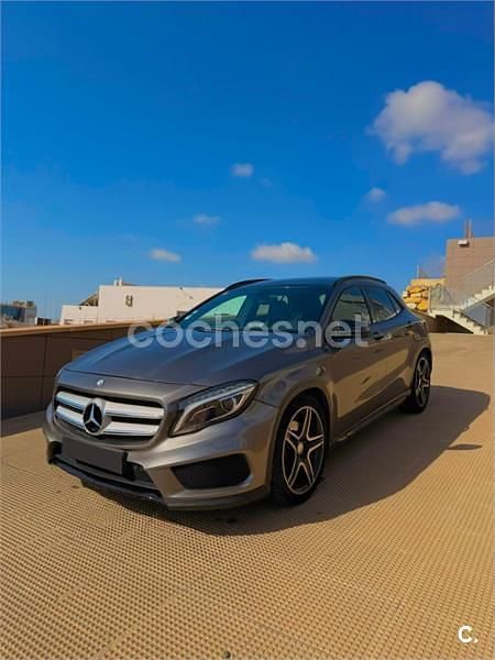 Gris / plata Usado 2014 Mercedes GLA220 AMG line SUV | 17.700 € (Precio justo) - Imagen 1/4