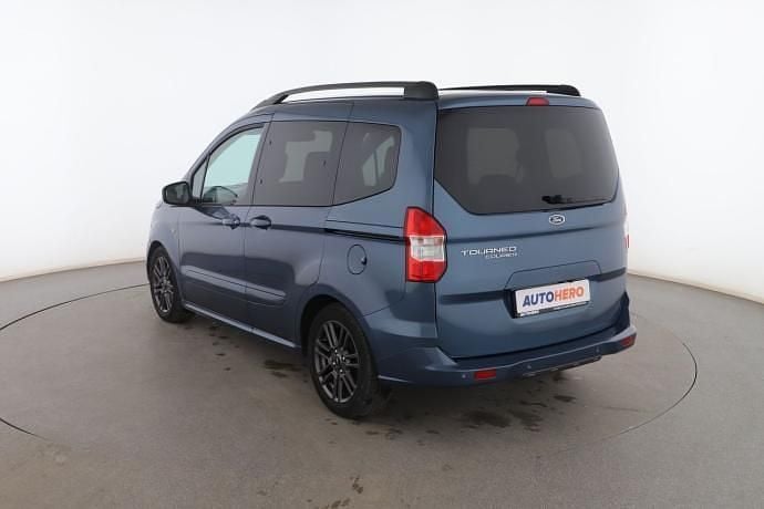 Usado Ford Tourneo Sport 100 CV (73 kW) 2019