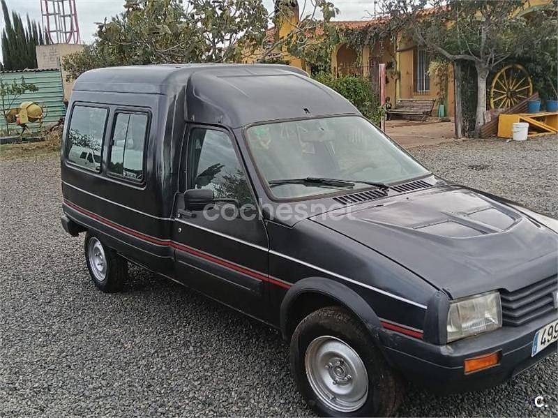 Käytetty Citroën C15 60 HP (44 kW) 2000 Musta Van