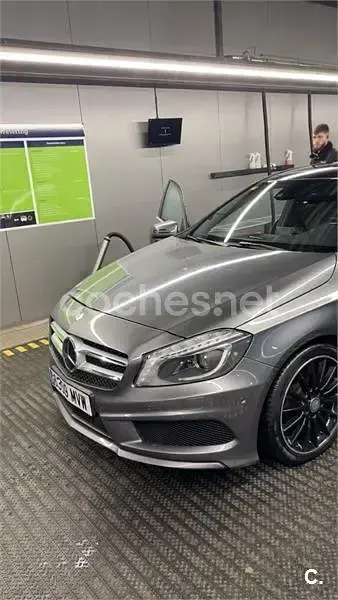 Usado Mercedes CLA200 AMG line 136 CV (100 kW) 2013 Gris / plata Coupe