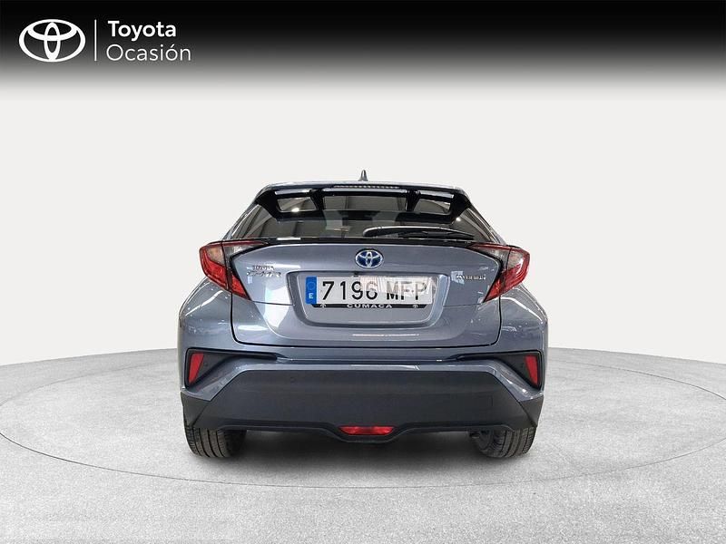 Usado Toyota C-HR Advance 122 CV (89 kW) 2023 Gris SUV