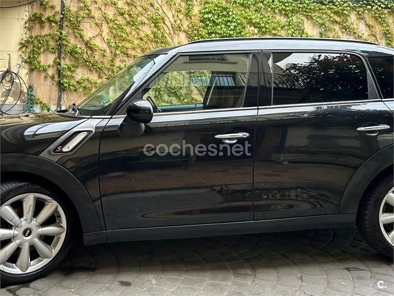Usado Mini Cooper S Countryman 184 CV (135 kW) 2011 Negro SUV
