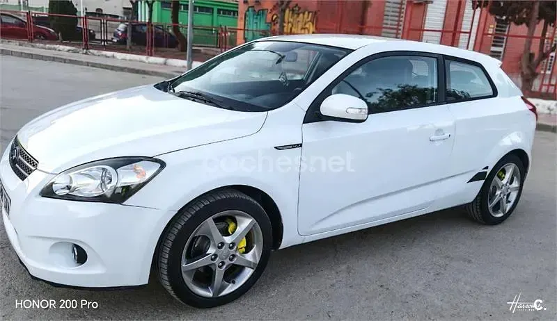 Occasion Kia ProCeed 115 PK (84 kW) 2011 Wit Hatchback