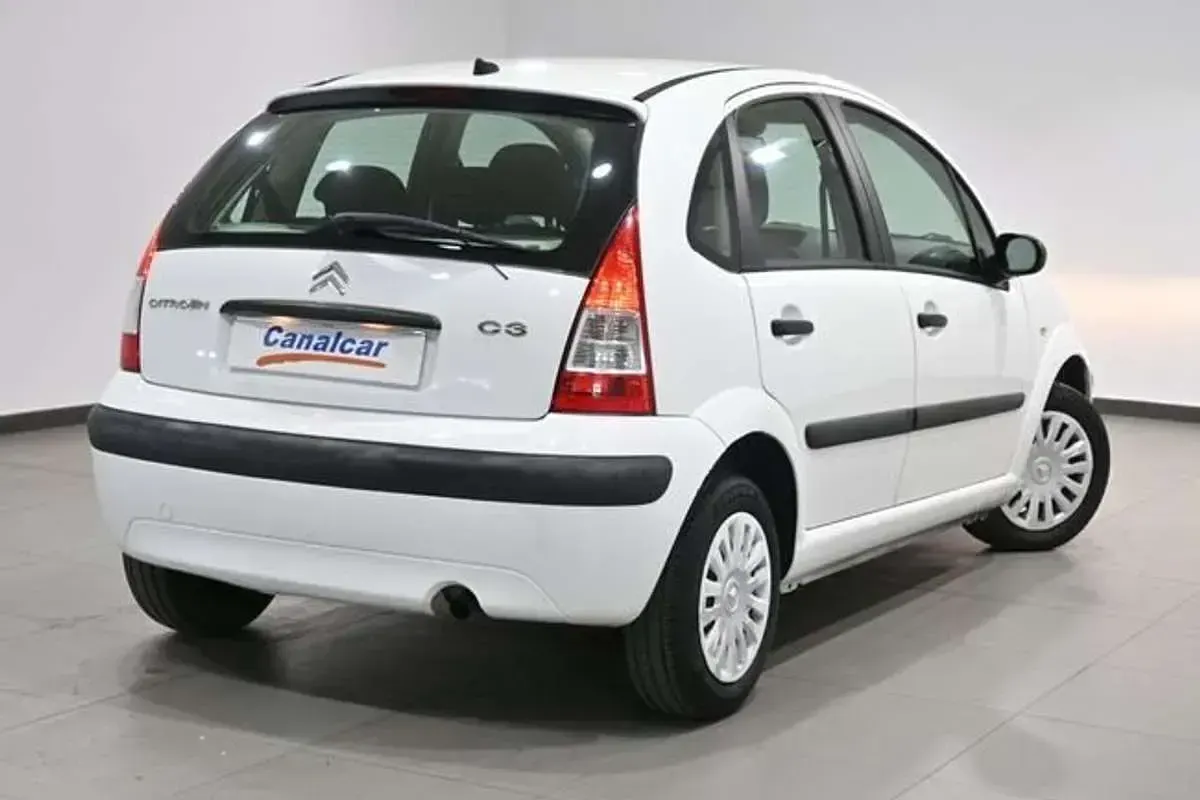 Usado Citroën C3 68 CV (50 kW) 2009 Blanco Berlina