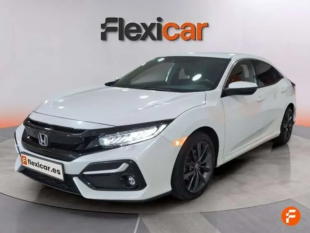 Usado Honda Civic Elegance 126 CV (92 kW) 2022 Blanco Utilitario