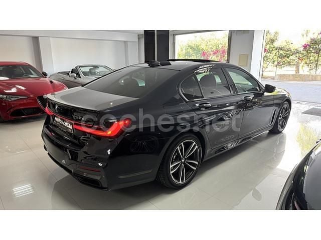 Usado BMW 730 Comfort Edition 286 CV (210 kW) 2022 Azul Berlina