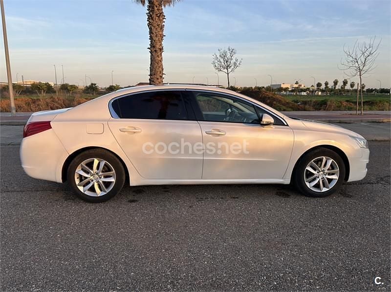 Usado Peugeot 508 Active 156 CV (114 kW) 2013 Blanco Berlina