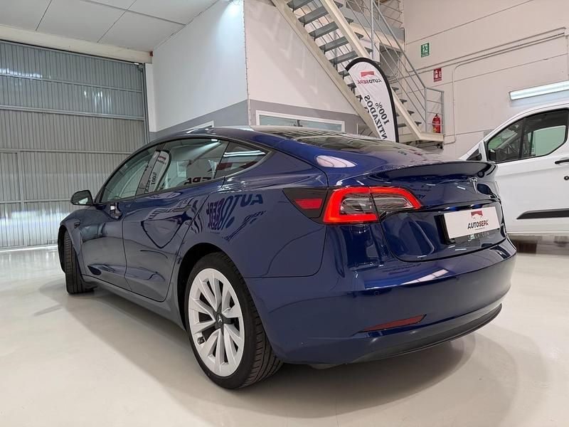 Usado Tesla Model 3 365 kW (497 CV) 2021 Azul Berlina