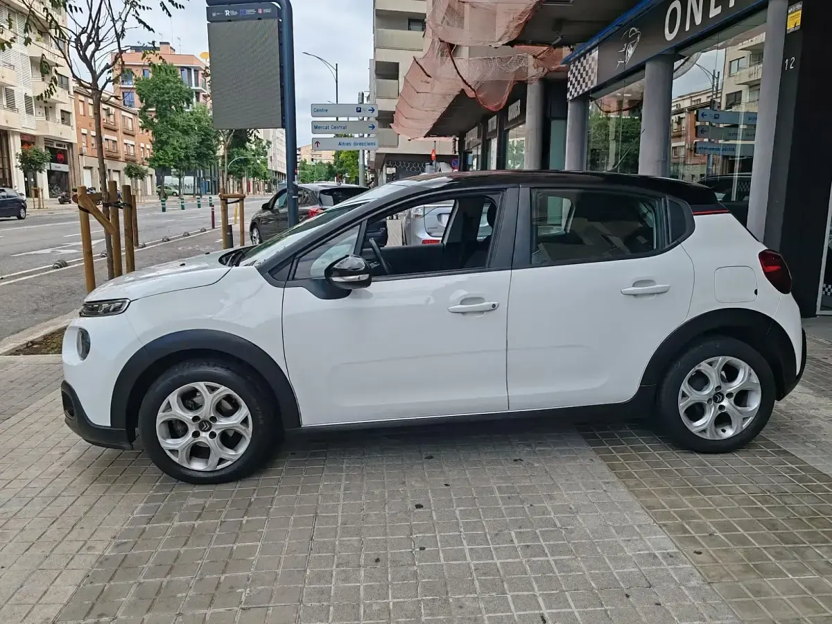 Usado Citroën C3 PureTech 82 CV (60 kW) 2018 Blanco Utilitario