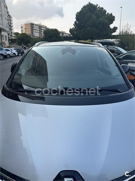 Gris / plata Usado 2017 Renault Grand Scénic IV Zen Monovolumen | 14.900 € (Precio justo) - Imagen 1/1