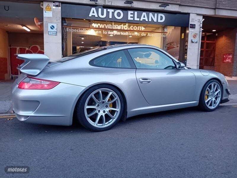 Plateado Usado 2007 Porsche 911 GT3 Coupe | 124.900 € - Imagen 1/4
