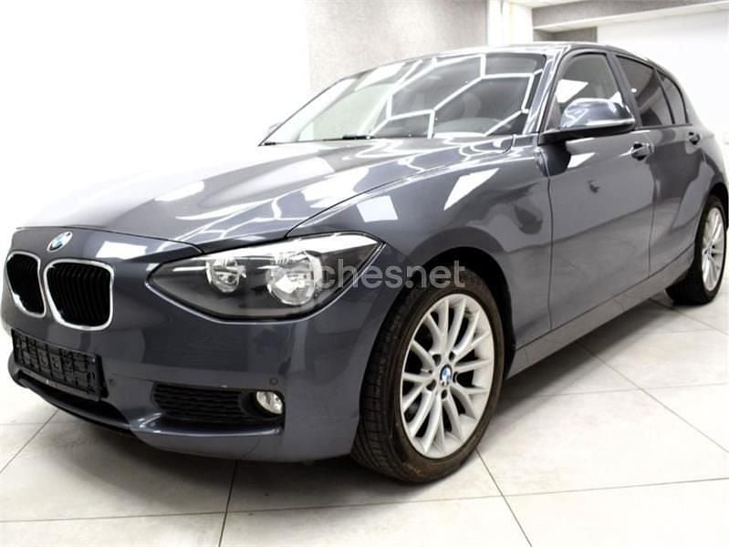 Gris / plata Usado 2015 BMW 125 Advantage Utilitario | 15.500 € - Imagen 1/4
