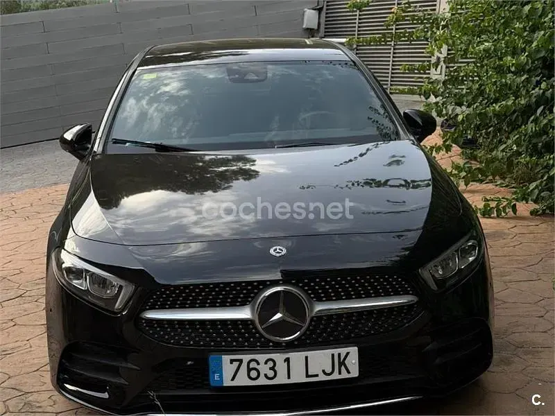 Usado Mercedes A180 116 CV (85 kW) 2020 Negro Berlina
