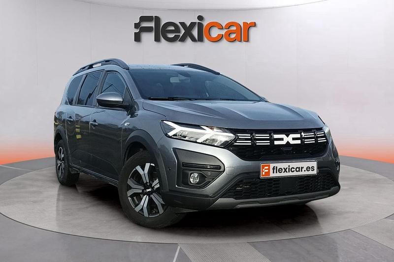 Gris Usado 2024 Dacia Jogger Expression Monovolumen | 17.990 € (Precio justo) - Imagen 1/4
