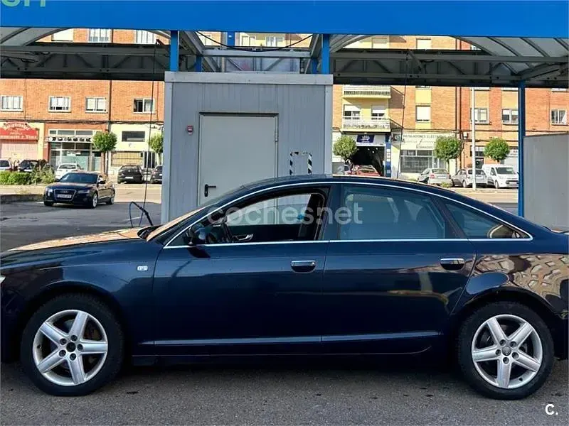 Usado Audi A6 225 CV (165 kW) 2006 Negro Berlina