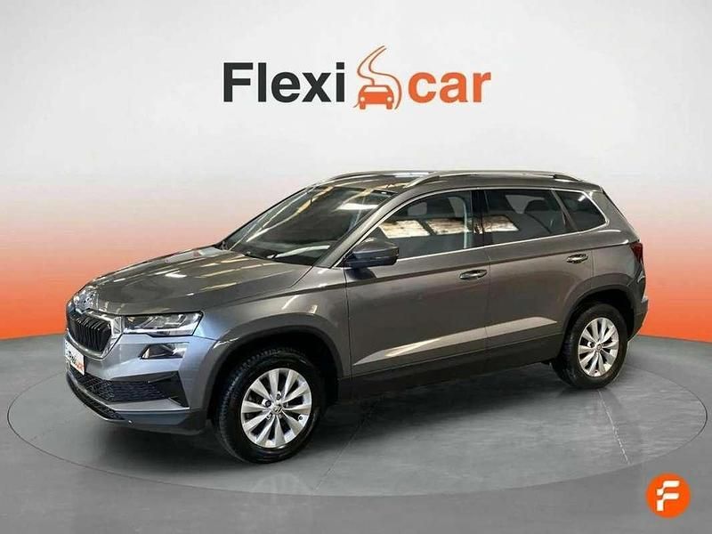 Gris Usado 2023 Skoda Karoq Ambition SUV | 19.890 € (Precio justo) - Imagen 1/4
