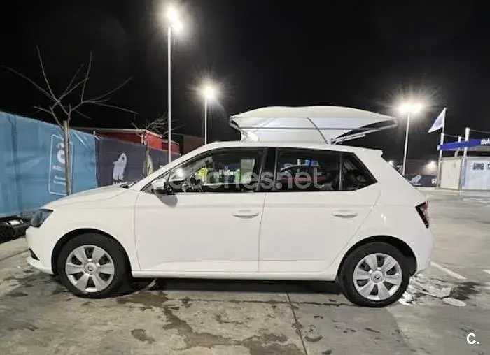 Usado Skoda Fabia Ambition 75 CV (55 kW) 2017 Blanco Berlina