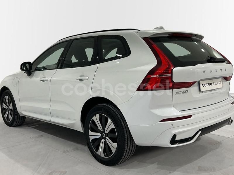 Usado Volvo XC60 Plus 350 CV (257 kW) 2024 Blanco SUV