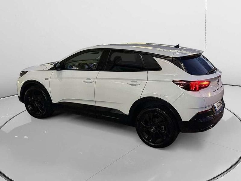 Usado Opel Grandland X GS Line 131 CV (96 kW) 2023 Blanco SUV
