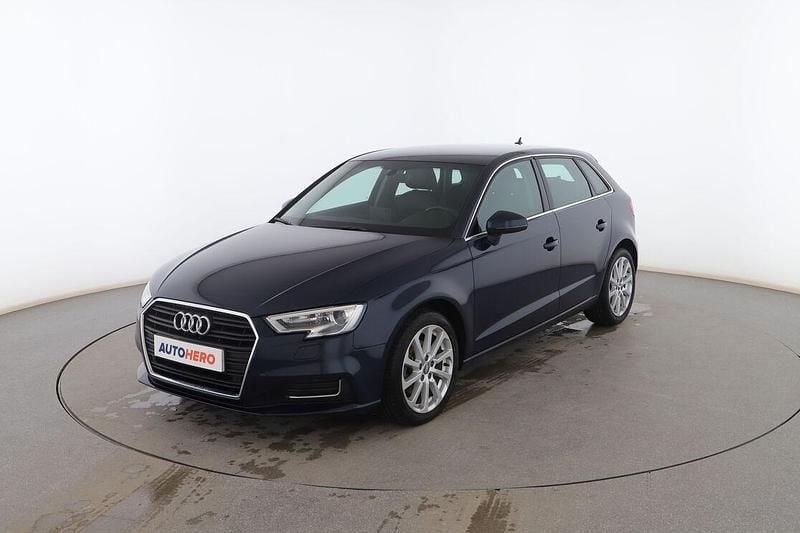 Azul Usado 2018 Audi A3 Sportback Design Utilitario | 16.599 € (Precio justo) - Imagen 1/3
