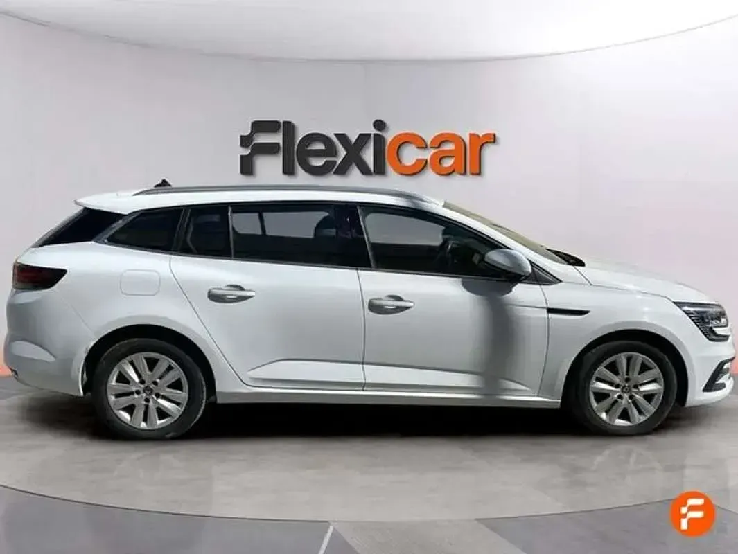 Usado Renault Mégane Business 116 CV (85 kW) 2021 Blanco Utilitario