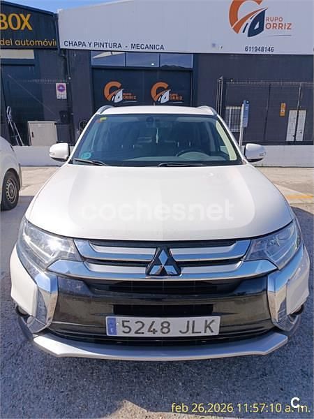 Usado Mitsubishi Outlander Motion 150 CV (110 kW) 2016 Blanco SUV