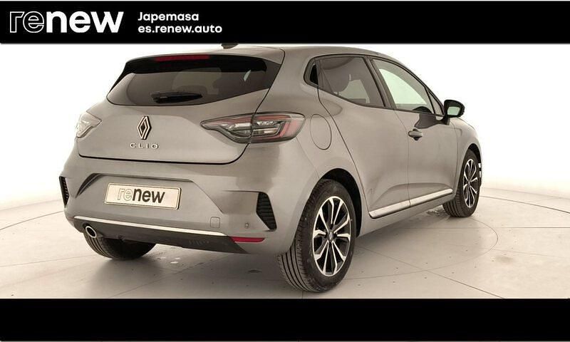 Usado Renault Clio V Techno 100 CV (73 kW) 2025 Gris Berlina