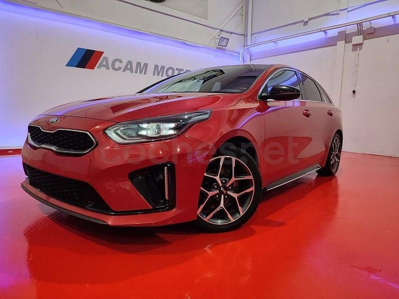 Usado Kia ProCeed GT-Line 136 CV (100 kW) 2020 Rojo Familiar