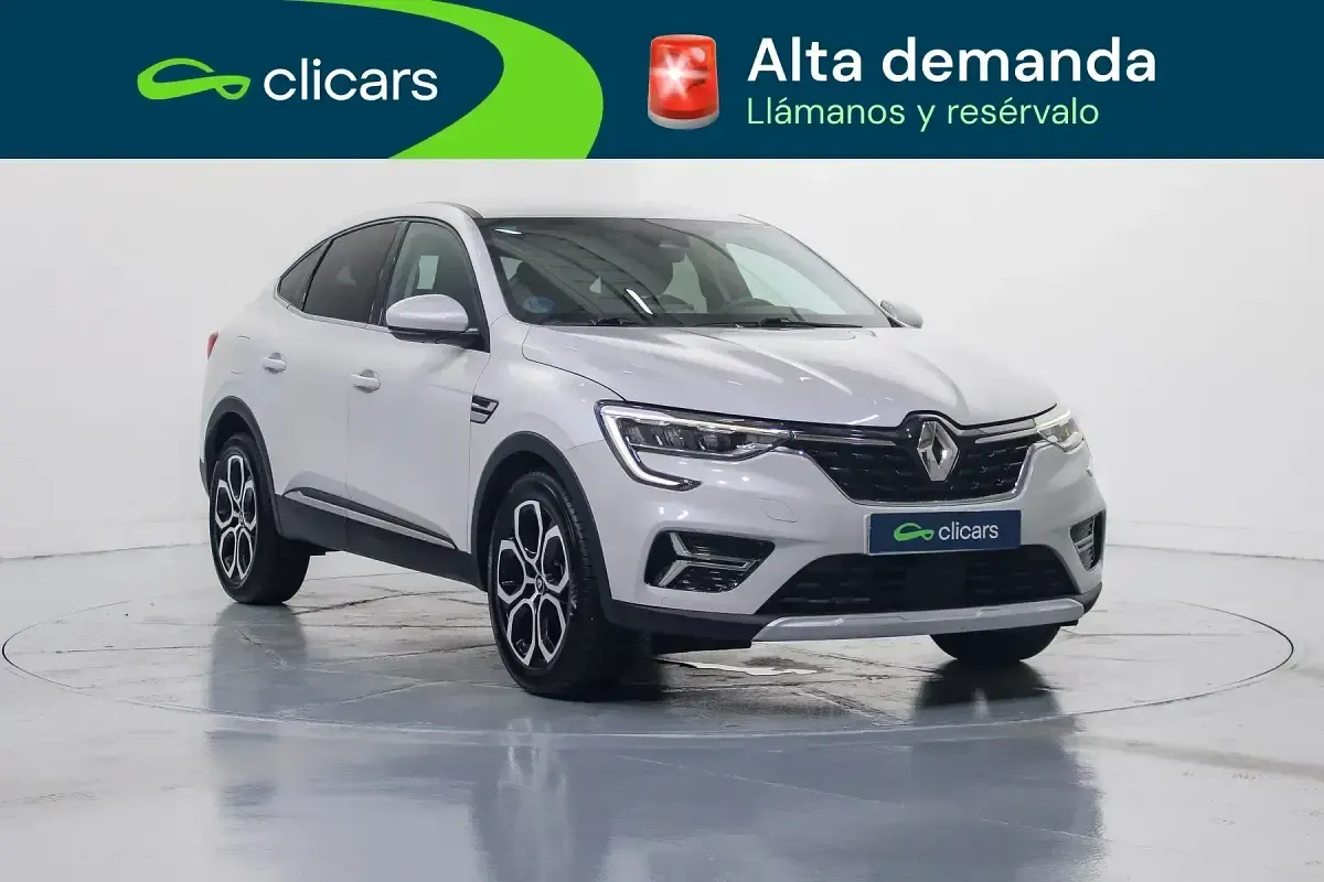 Usado Renault Arkana Zen 145 CV (106 kW) 2022 Blanco SUV