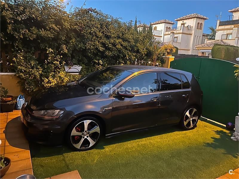 Negro Usado 2013 VW Golf VII GTD Berlina | 11.600 € (Precio justo) - Imagen 1/4