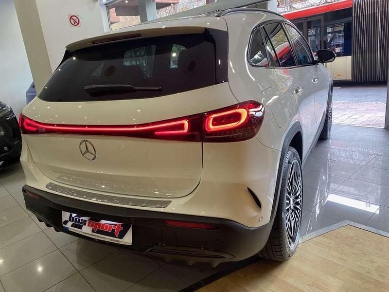 Usado Mercedes EQA350 214 kW (292 CV) 2021 Blanco SUV