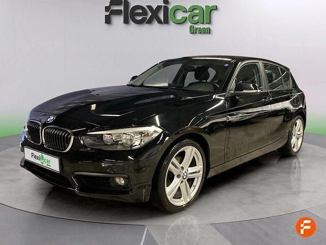 Usado BMW 118 136 CV (100 kW) 2018 Negro Utilitario